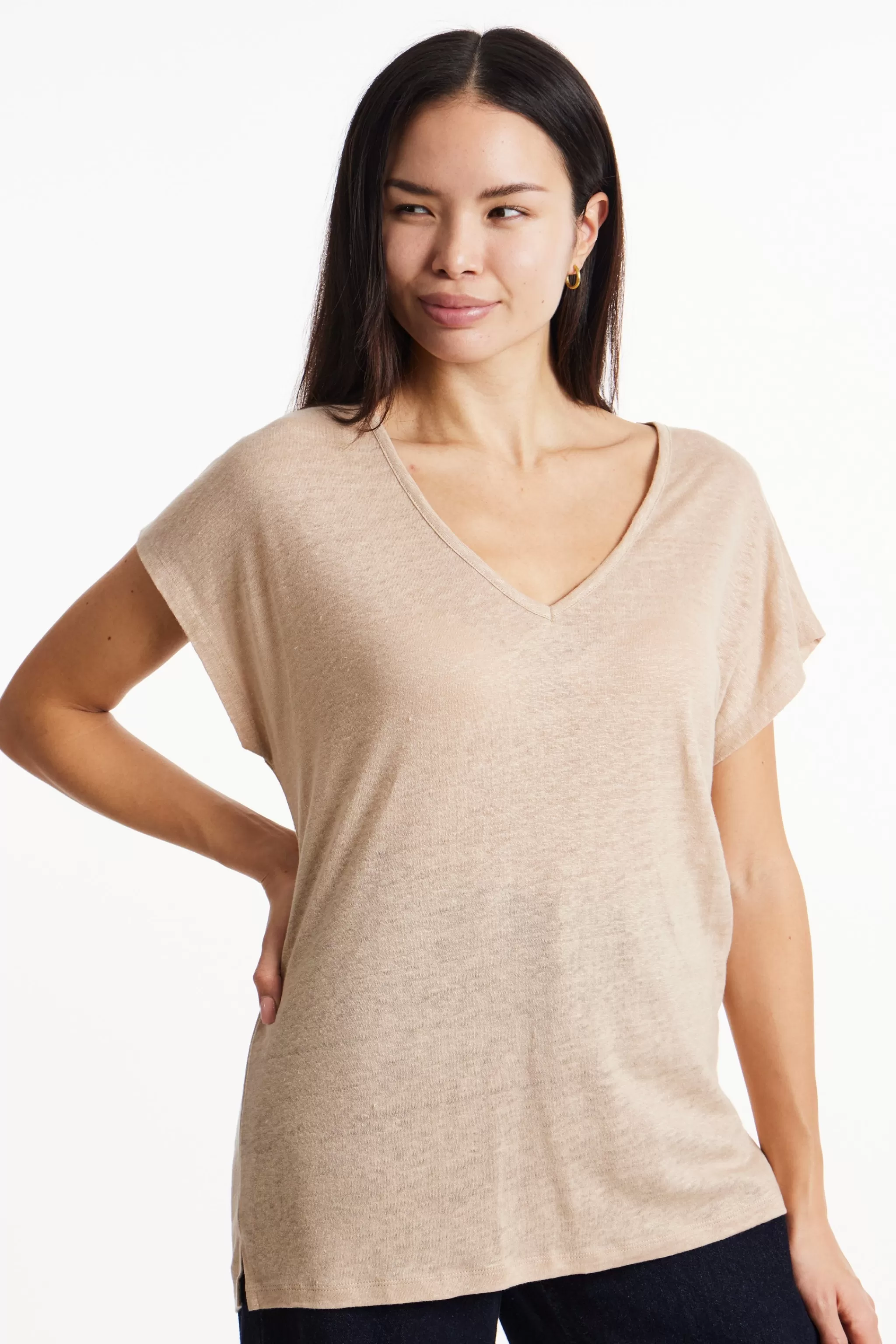 People Tree Tops^Amity Linen Tee In Sand